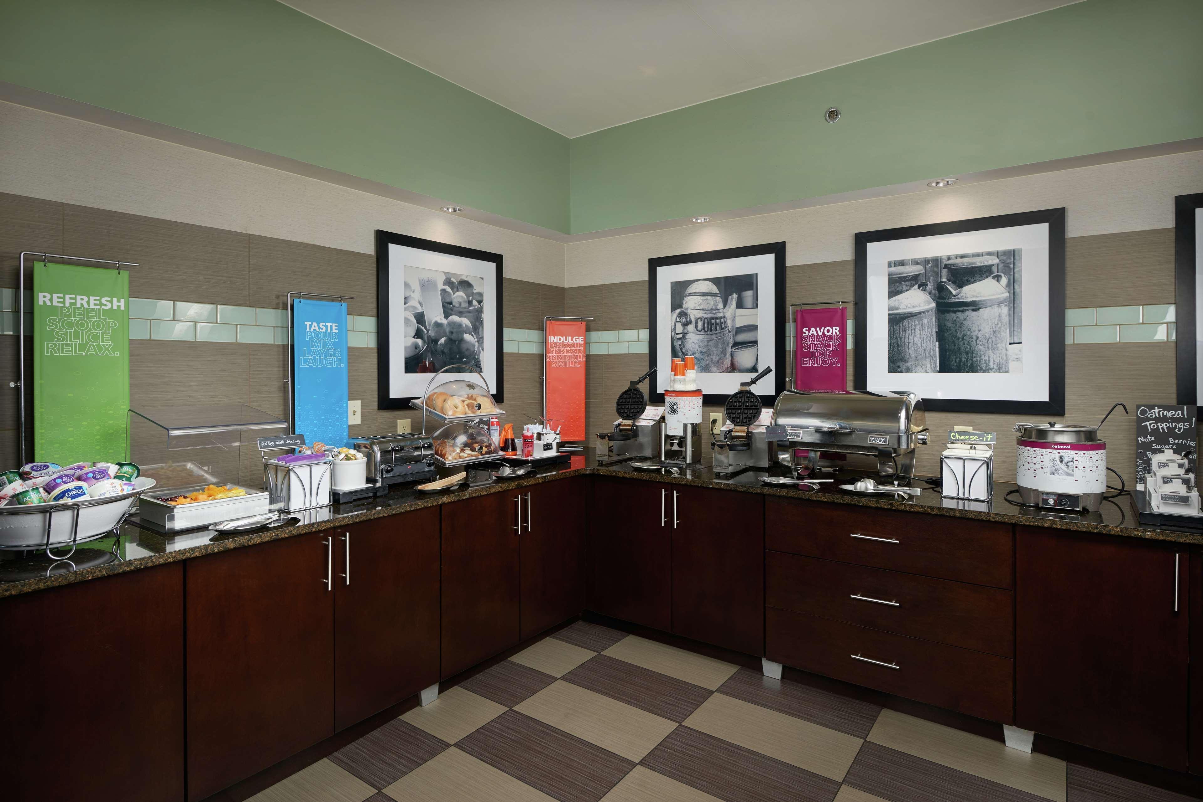 Hampton Inn Hanover Dış mekan fotoğraf